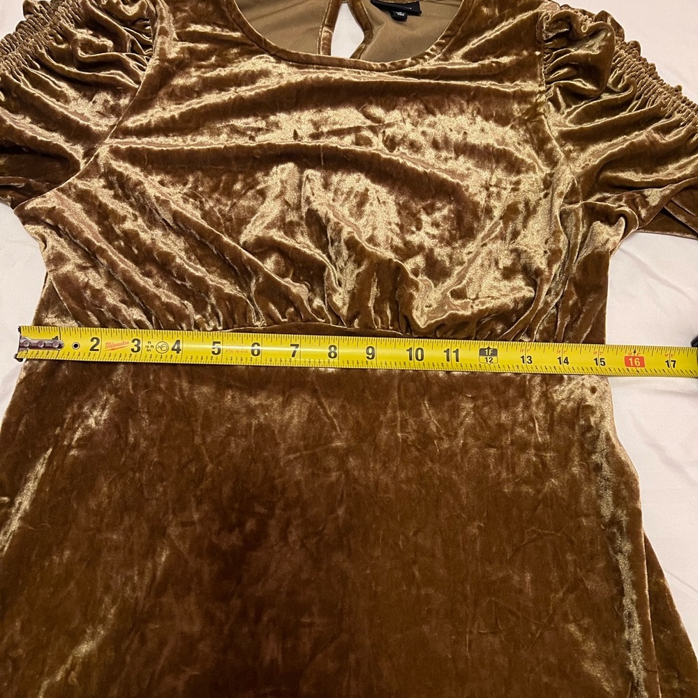 Set of Two Who What Wear Velour Dresses - Gold and Black - Picture 5 of 7